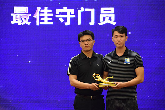 美记：森林狼助教马克斯·勒费夫尔 将担任巴黎篮球俱乐部主教练